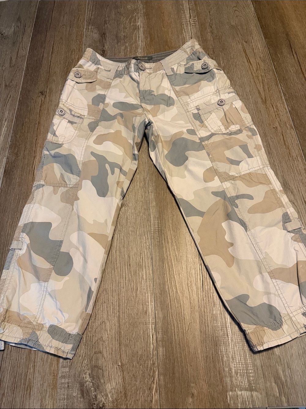 Natural Reflections Camo Women’s  Capris